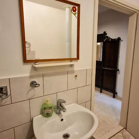 Apartment Nane *